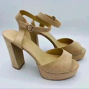 Wild Diva Lounge Block Heeled Sandals